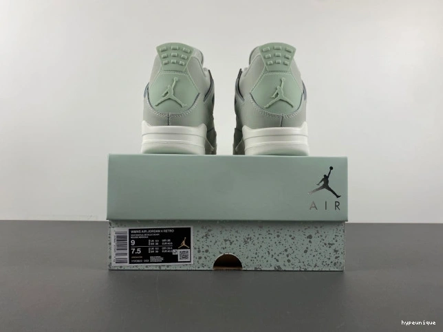 HYPE (W) HV0823-003 4 Jordan Seafoam Air 0702